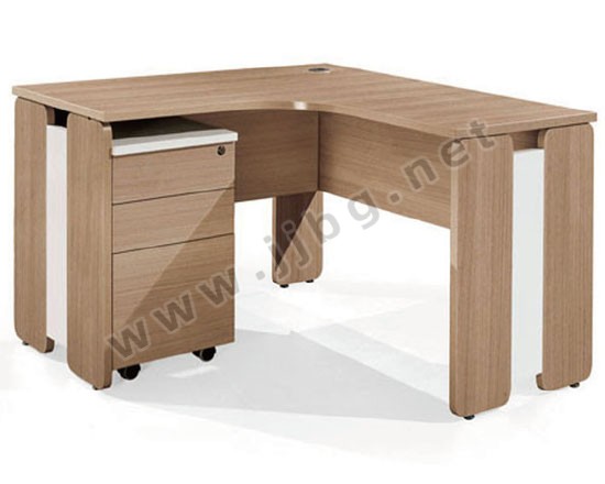 點擊查看商品:木制辦公桌